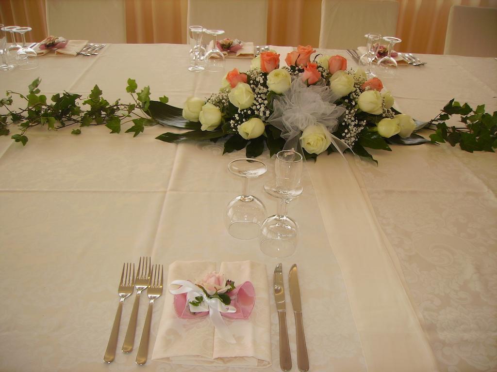 Hotel Diecimare Cava deʼ Tirreni Zewnętrze zdjęcie